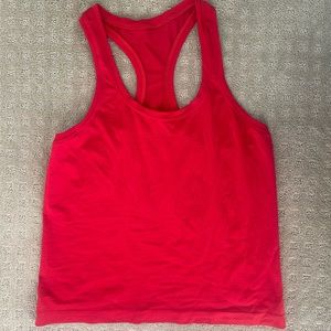 Lululemon Swiftly Tech Racerback 2.0 size 8